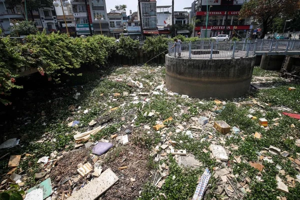 Thực trạng ô nhiễm nước thải tại các cao ốc văn phòng